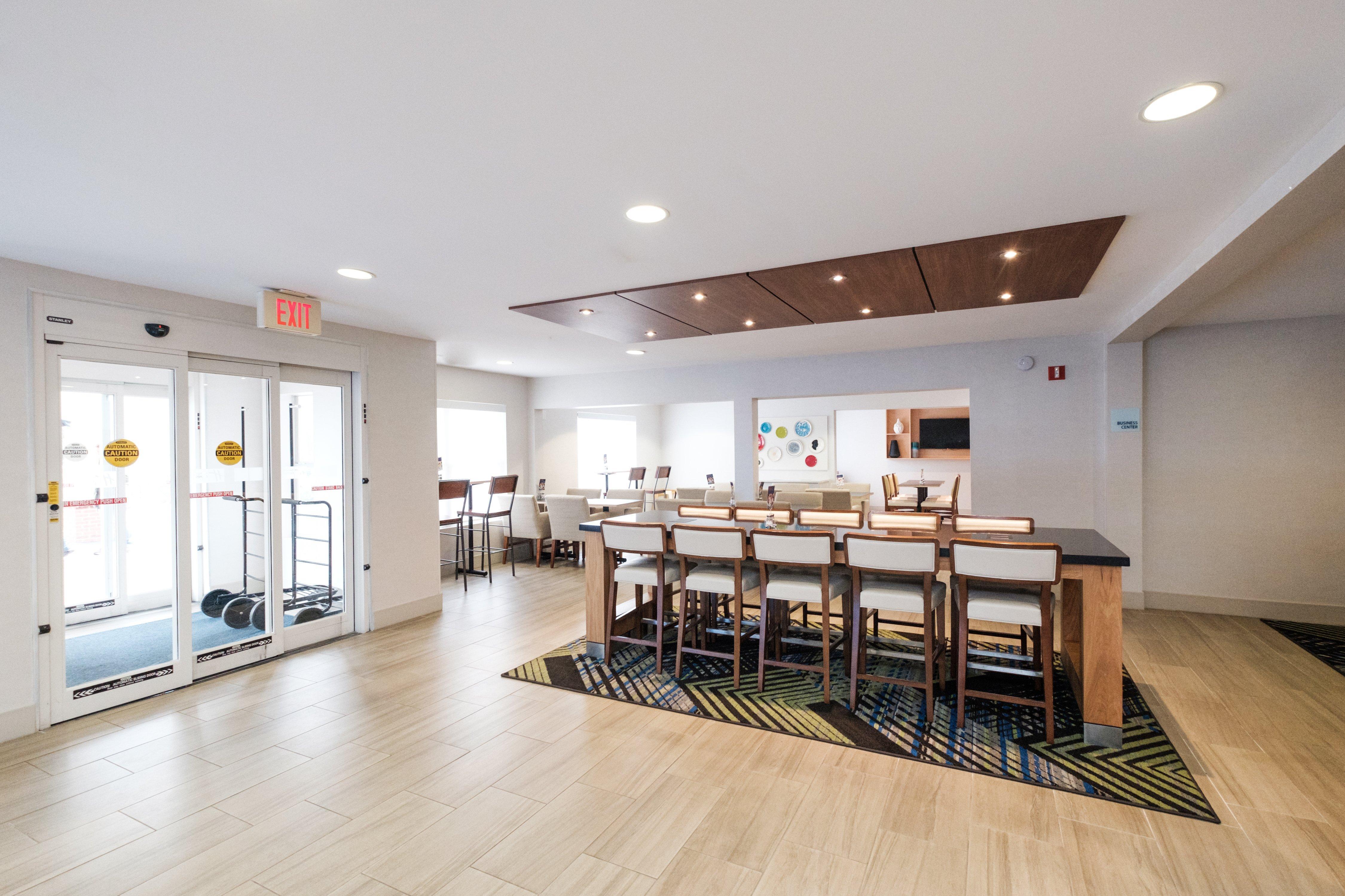 Holiday Inn Express Alpharetta - Roswell By Ihg Esterno foto