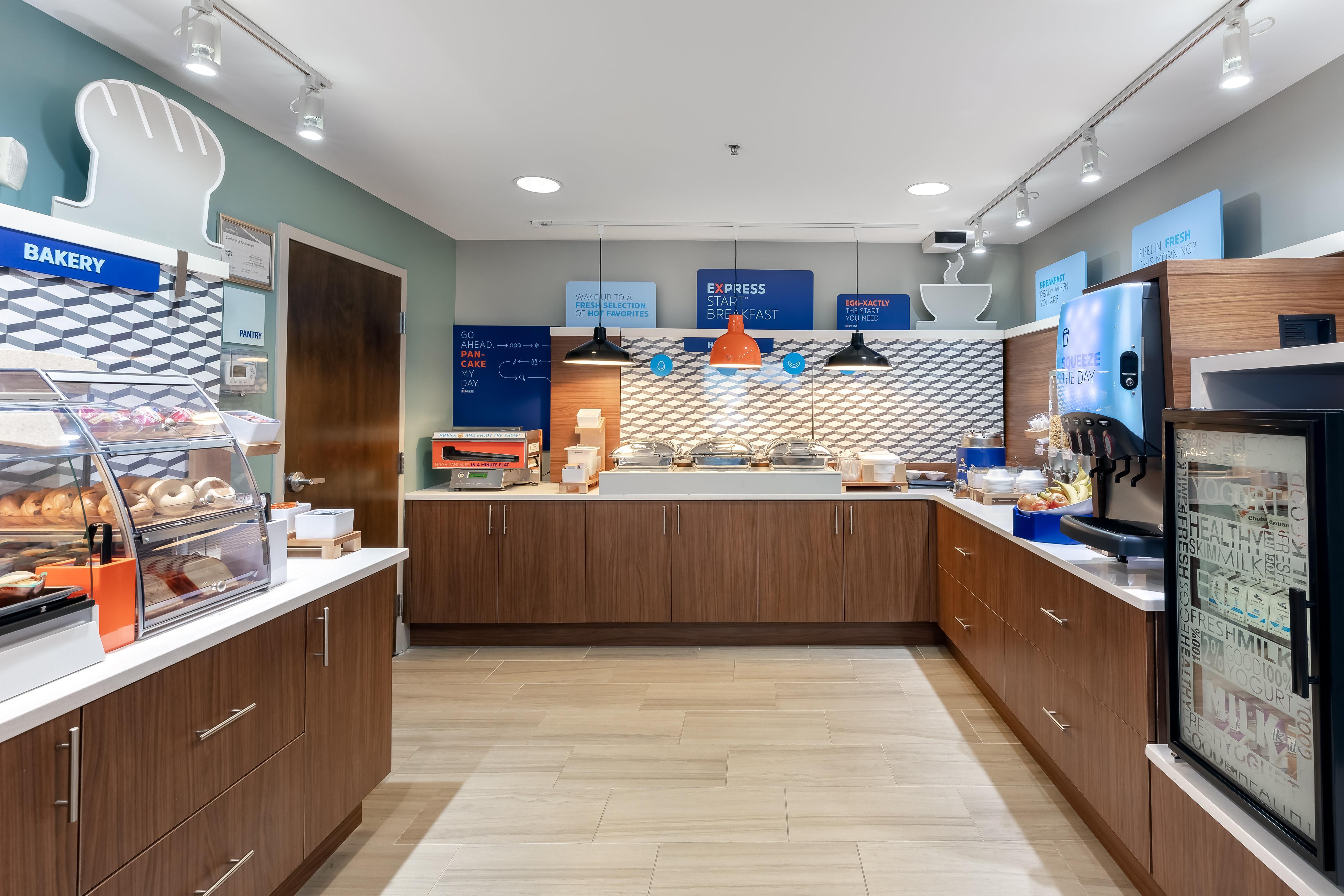 Holiday Inn Express Alpharetta - Roswell By Ihg Esterno foto